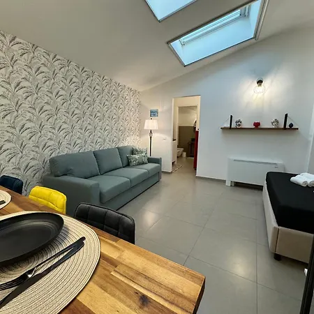 Arcorosaapartment Centro Apartman *